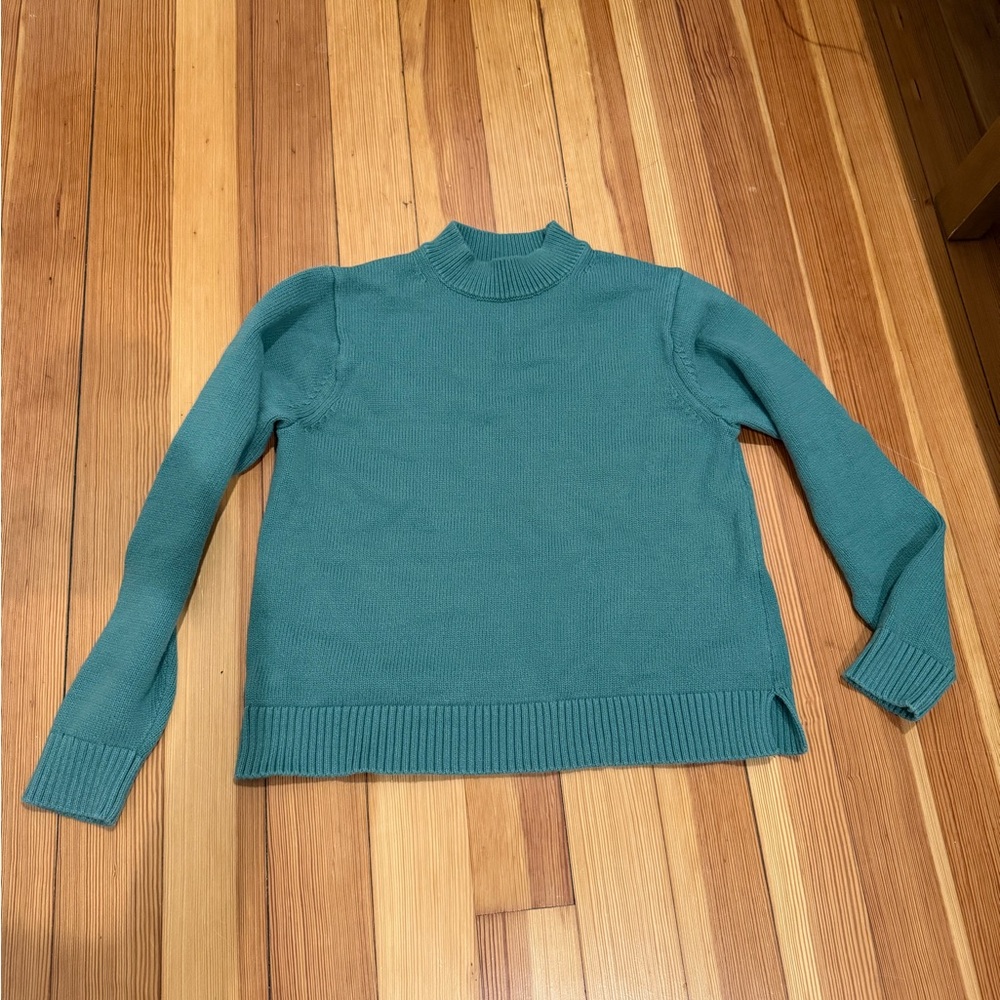 Uniqlo Mock Neck Sweater